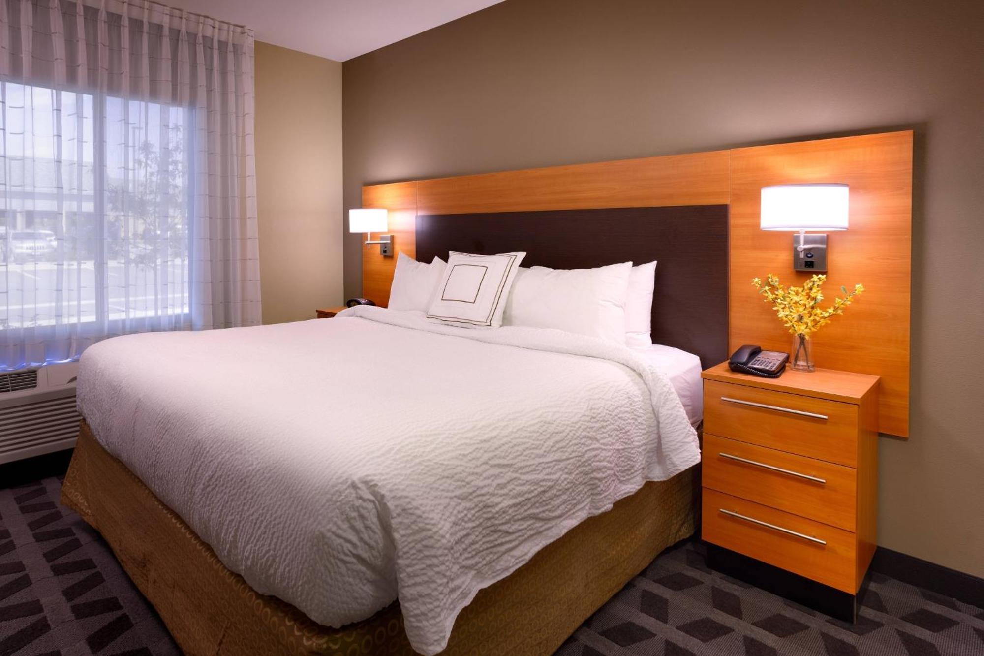 Towneplace Suites By Marriott Миссула Экстерьер фото